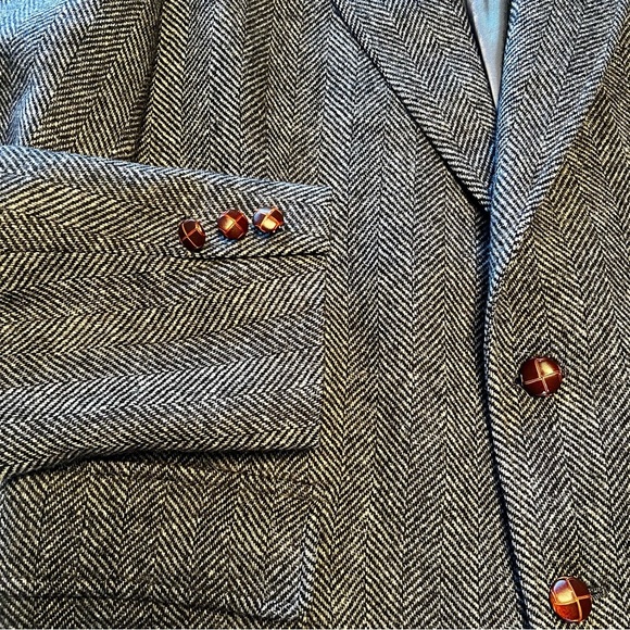 Men’s vintage wool herringbone custom tailored blazer - Picture 3 of 7